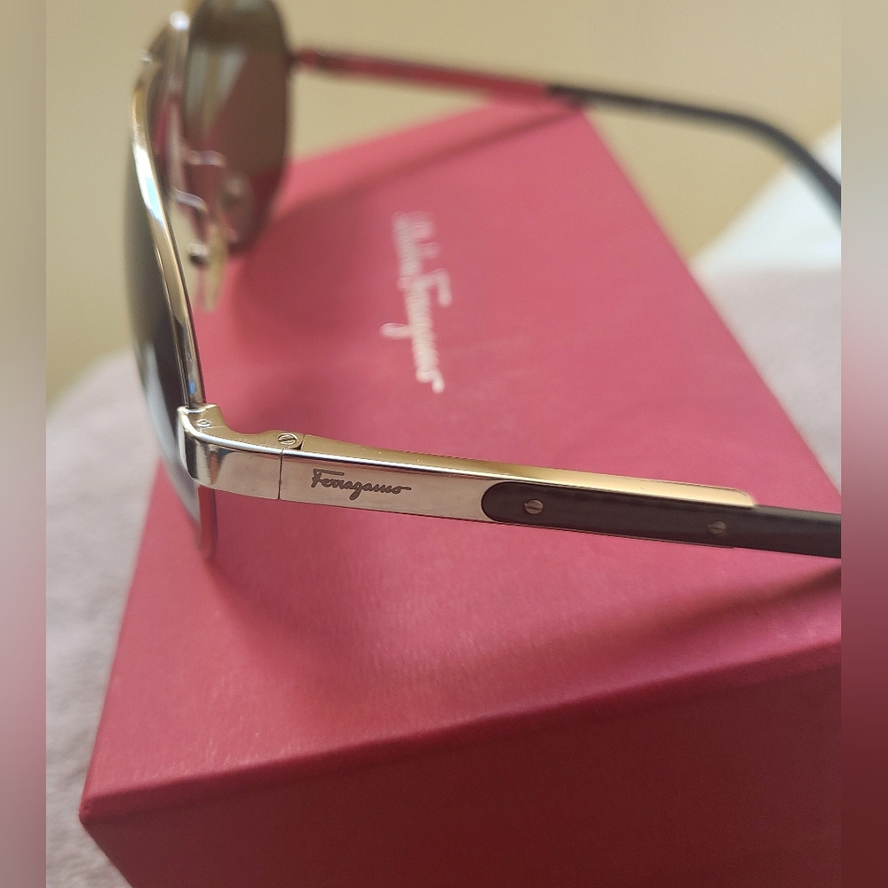 Holiday SALE! SALVATORE FERRAGAMO Aviator Sunglasses!